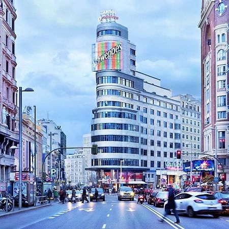 Punta Me Rooms Near The Gran Via Madrid Extérieur photo