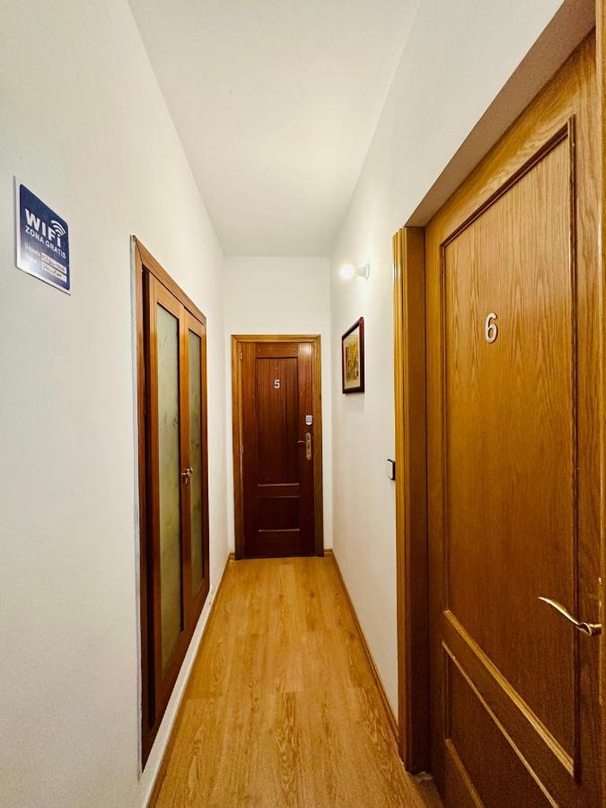 Punta Me Rooms Near The Gran Via Madrid Extérieur photo