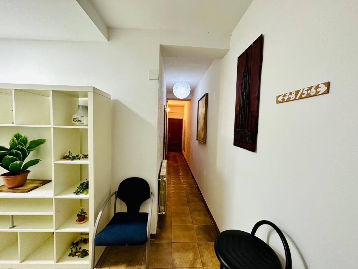 Punta Me Rooms Near The Gran Via Madrid Extérieur photo